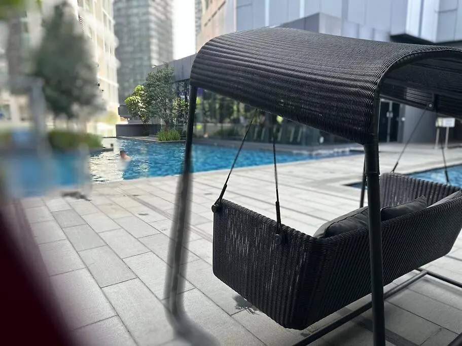 Cozy Comfy & Affordable Place At Klcc Kuala Lumpur