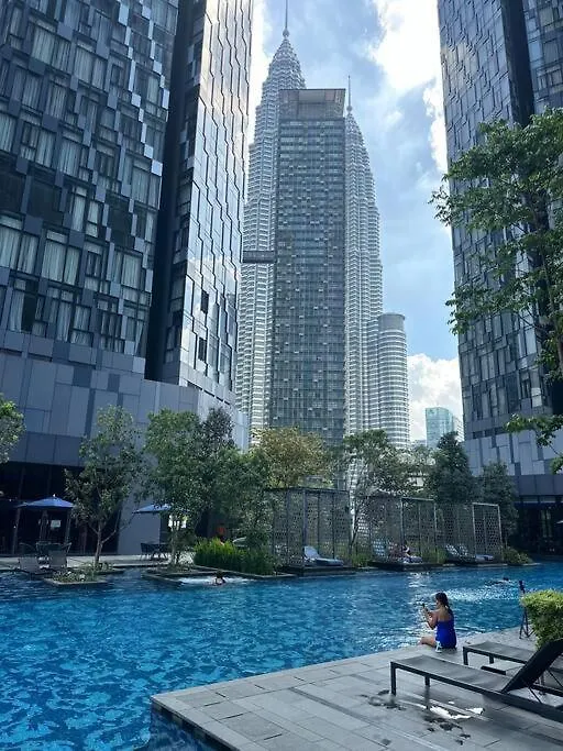Cozy Comfy & Affordable Place At Klcc Kuala Lumpur