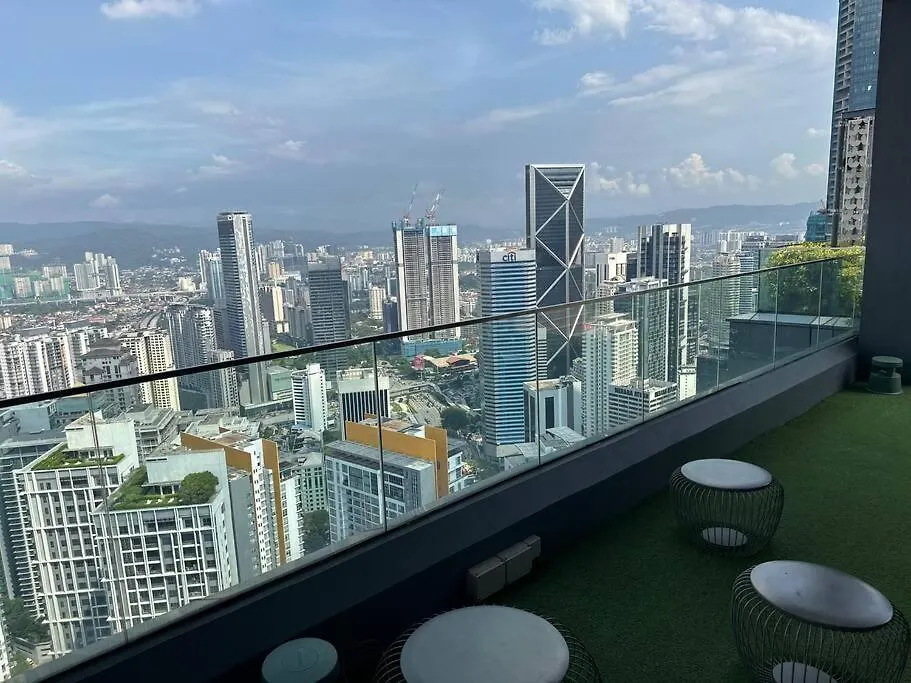 Cozy Comfy & Affordable Place At Klcc Kuala Lumpur Apartment